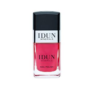 Idun Neglelak Cinnober er en kølig pink lak med marmoreffekt og med god holdbarhed.