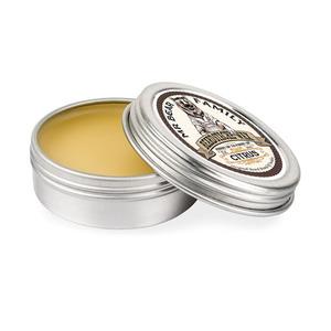 Mr. Bear Stache Wax Citrus er lavet af naturlige ingredienser. Giver et let hold, så du kan style skægget i løbet af dagen, så det hele tiden fremstår flot og skarpt.
