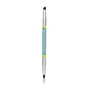 Skab definerede bryn og præcis eyeliner med den multifunktionelle Women of Empowderment-børste fra theBalm.