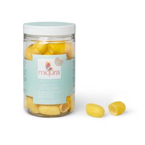 Miqura Peel Me Facial Tips er små Tips lavet af silke der kan kommes på fingrene, så du let og enkelt kan minimere porer og få en mere ensartet hud.