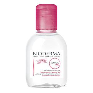 Bioderma Sensibio H2O renser huden og fjerner makeup (selv vandfast øjenmakeup) alt imens huden bliver plejet.