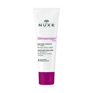 Nuxe 24H Creme til normal/sensitiv hud er oplagt at bruge når du ser de første alderstegn, såsom rynker og fine linjer.
