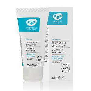 En effektiv naturlig eksfolierende creme, der nænsomt renser i dybden