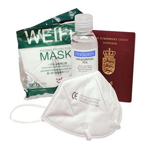 Rejsekit: 2 stk FFP 2 masker og 100 ml håndsprit