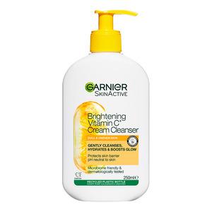 Garnier Skinactive Vitamin C Cleansing Gel For Dull Skin – 250 ml.