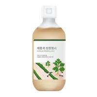 Round Lab Mugwort Calming Toner - 300 ml.